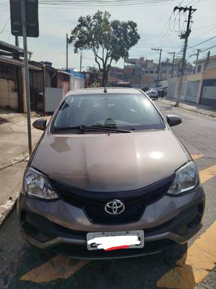 TOYOTA ETIOS 1.5 X PLUS SEDAN 16V FLEX 4P MANUAL TOYOTA ETIOS 1.5 X PLUS SEDAN 16V FLEX 4P MANUAL